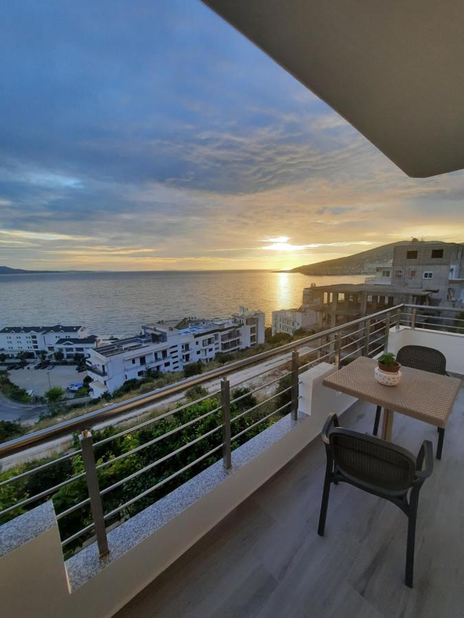Nora'S Guesthouse Sarandë Buitenkant foto