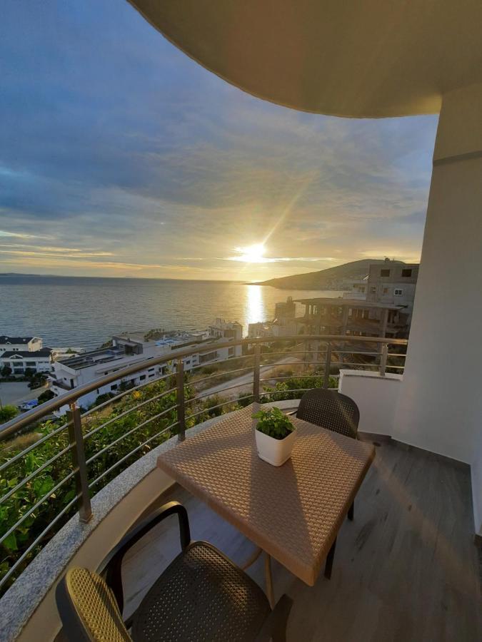 Nora'S Guesthouse Sarandë Buitenkant foto
