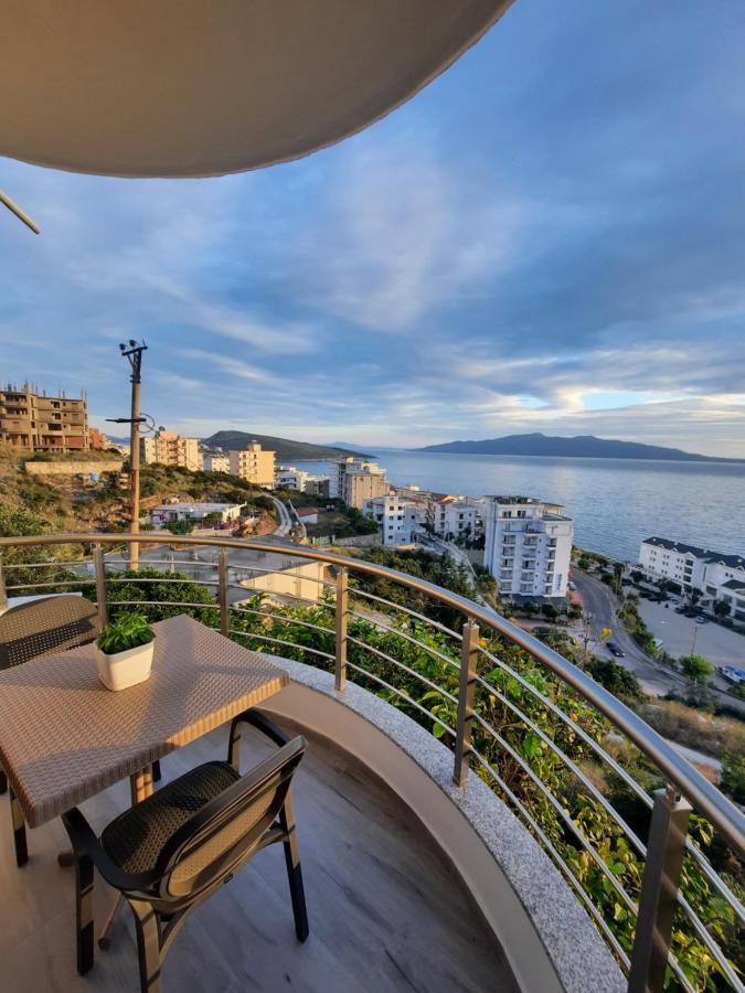 Nora'S Guesthouse Sarandë Buitenkant foto