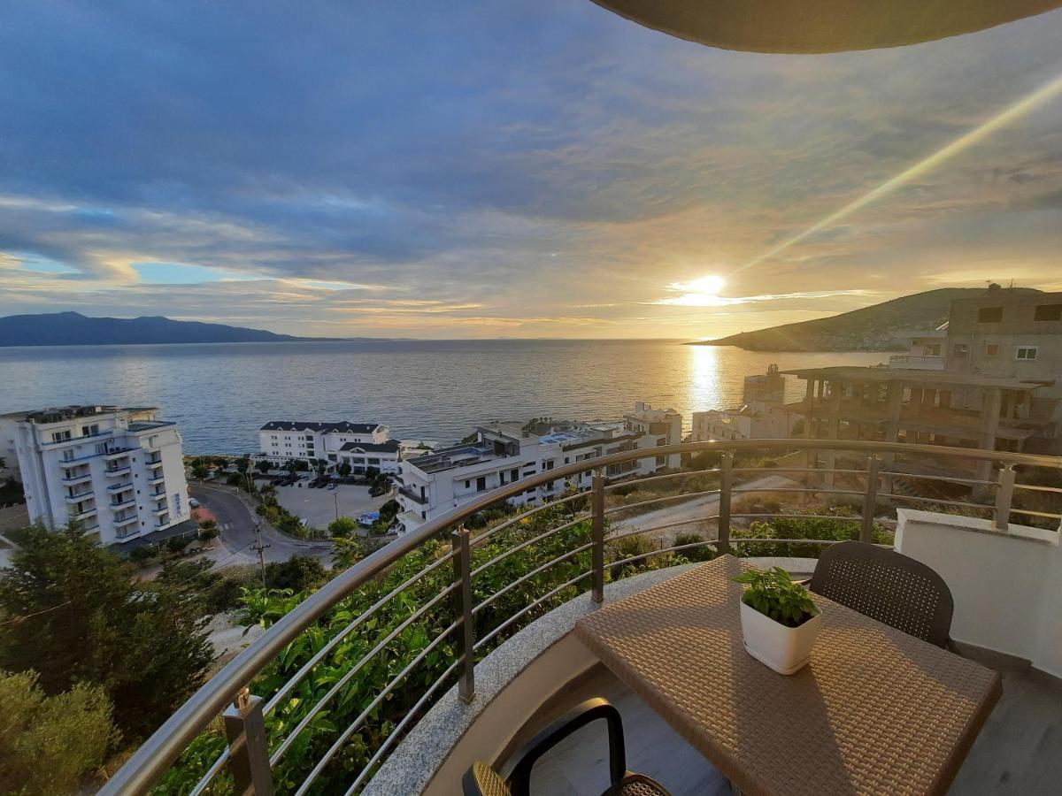 Nora'S Guesthouse Sarandë Buitenkant foto