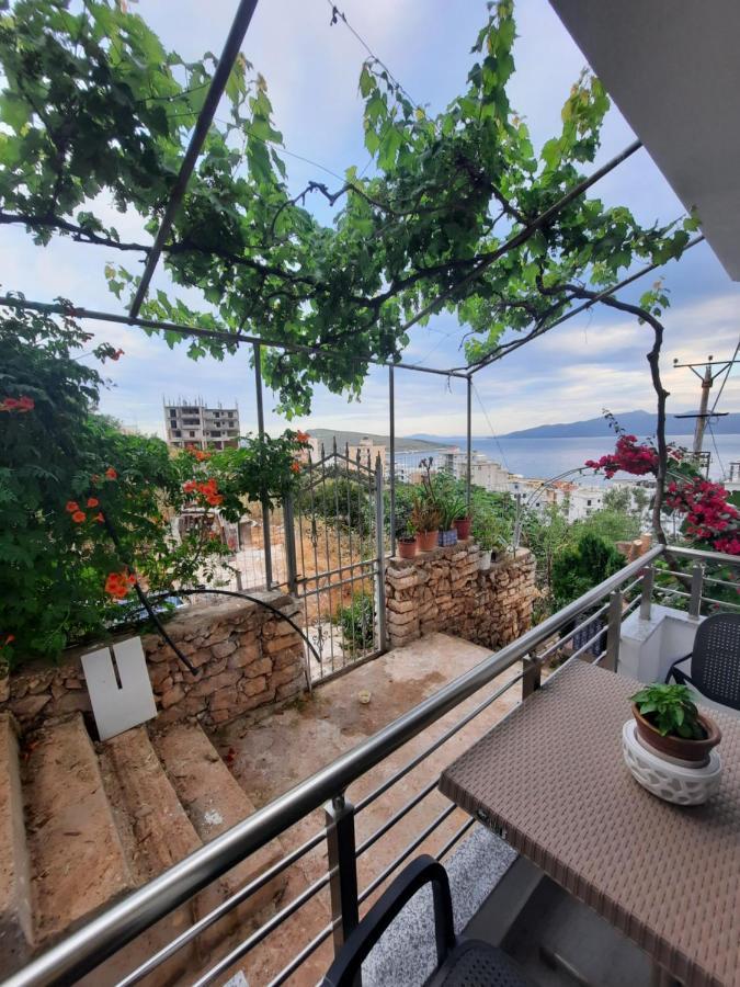 Nora'S Guesthouse Sarandë Buitenkant foto