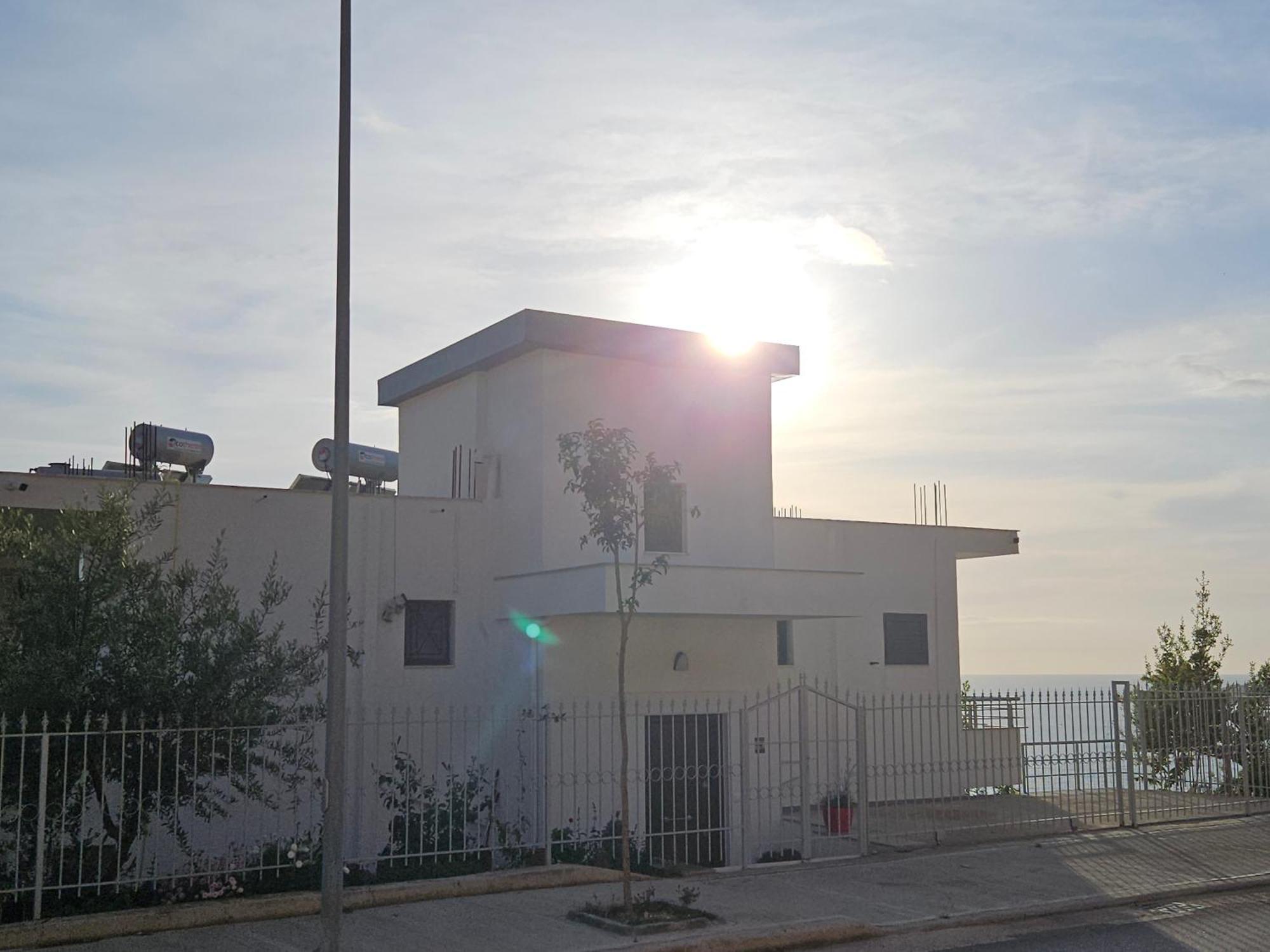 Nora'S Guesthouse Sarandë Buitenkant foto